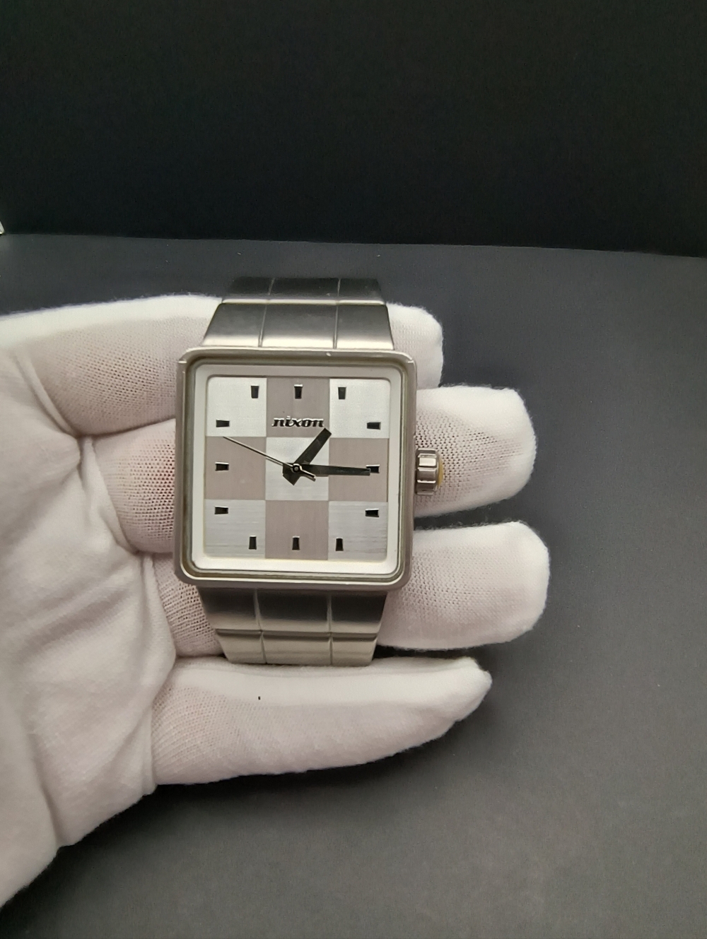 Nixon The Quatro ✨ Unisex Watch